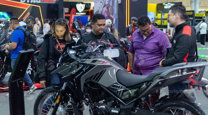 Historia de las motocicletas: de los primeros motores a la movilidad moderna